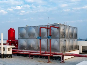 Veden laadun turvaaminen toissijaisessa vesihuollossa: Agua Toponen SA-sarjan...